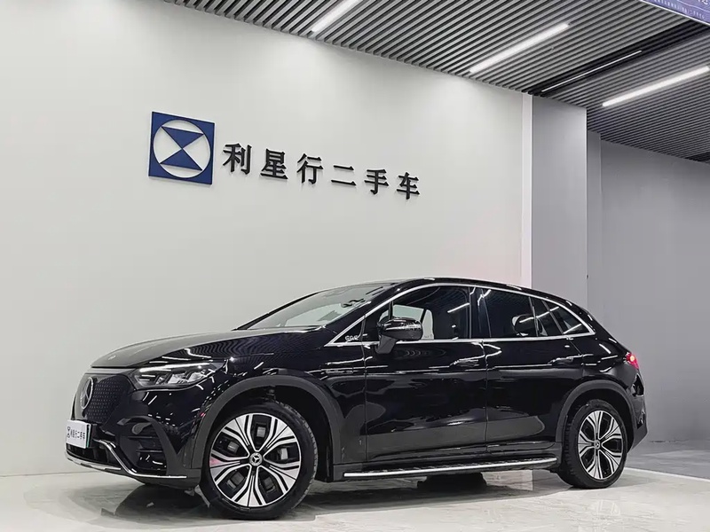 Mercedes-Benz EQE