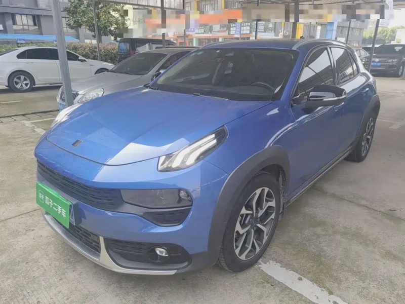 Lynk & Co 02