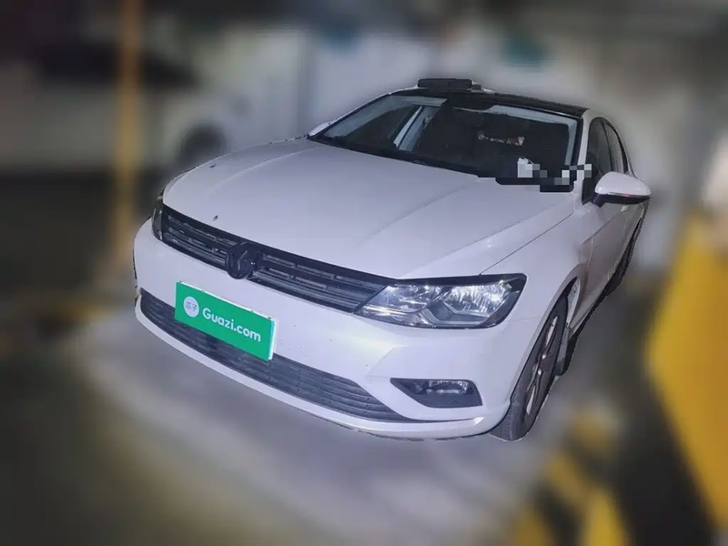 Volkswagen Lamando