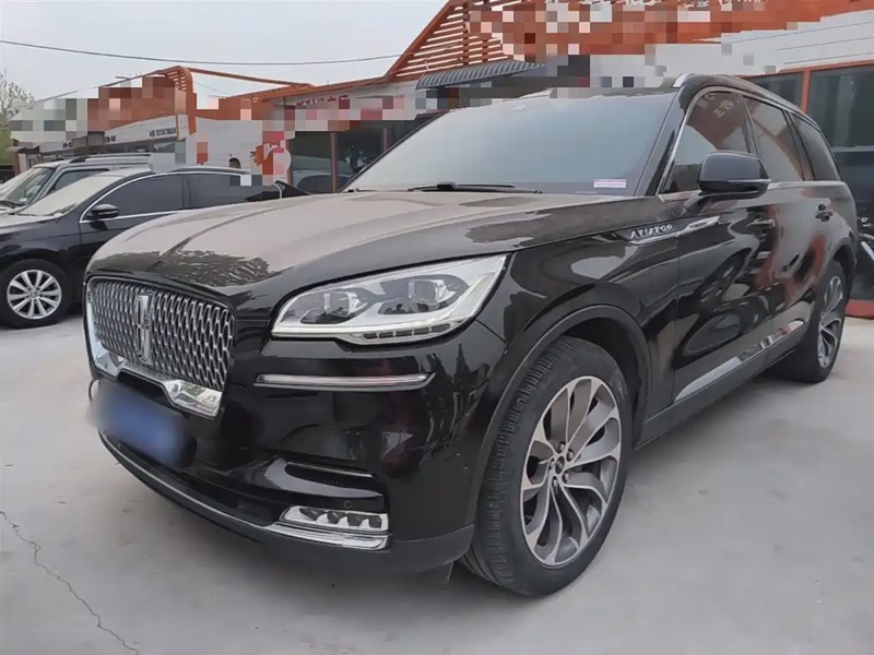 Lincoln Aviator