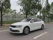 Volkswagen Sagitar 2016