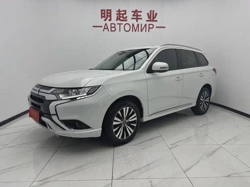 Mitsubishi Outlander 2022