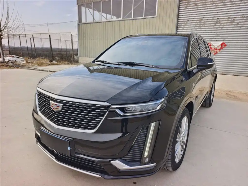 Cadillac XT6