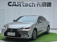 Lexus ES 2024