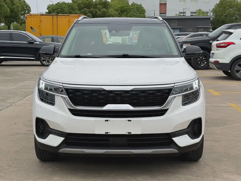 Kia KX3