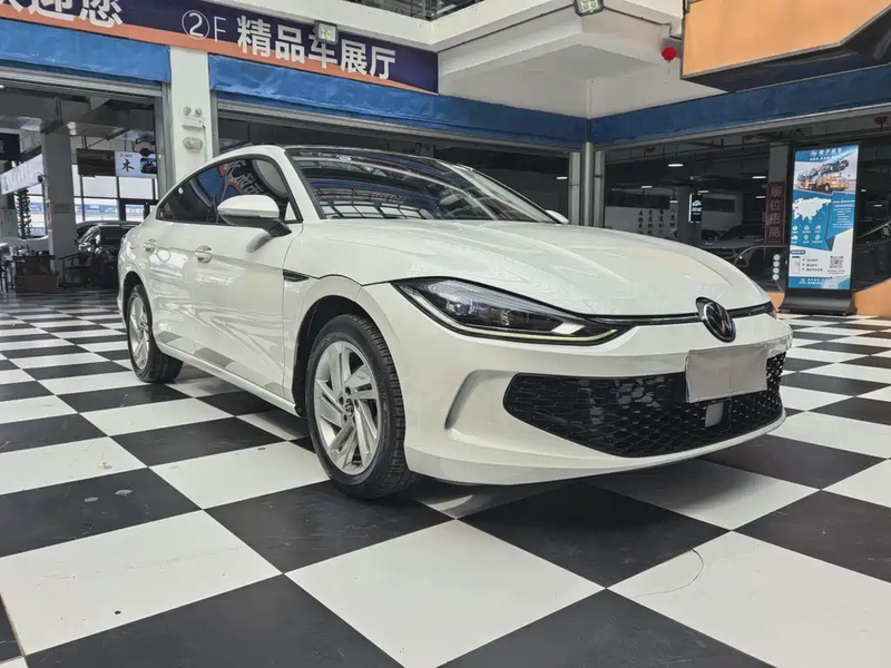 Volkswagen Lamando