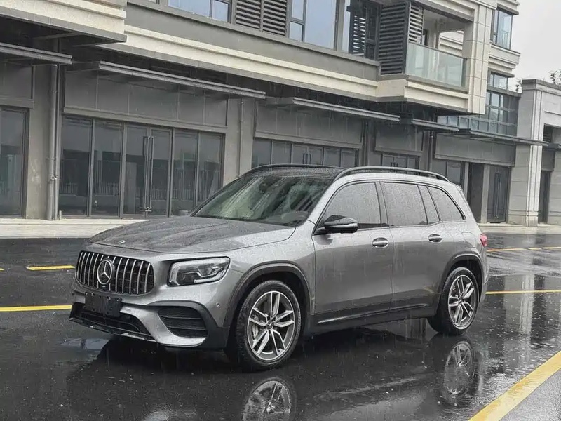 Mercedes-Benz GLB-Class