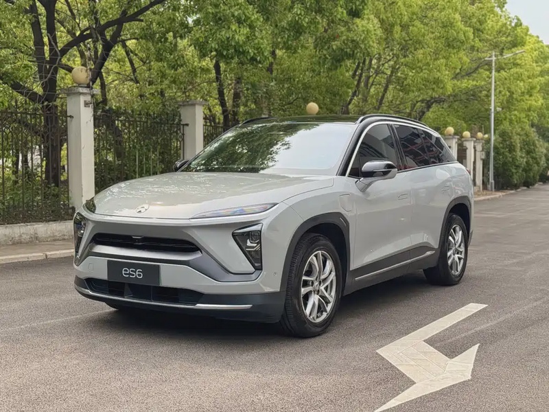 NIO ES6