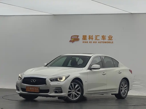 Infiniti Q50 2015