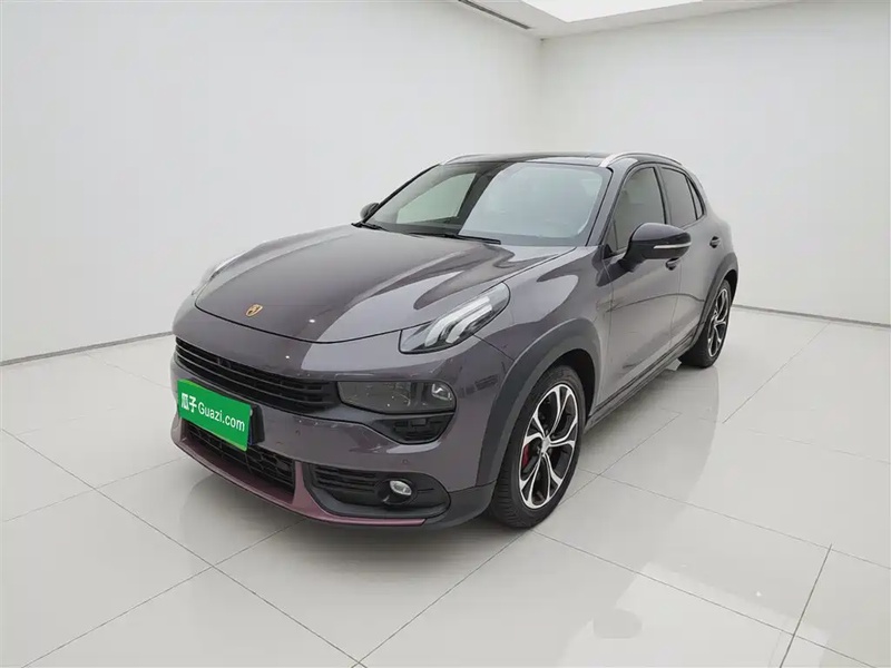 Lynk & Co 02