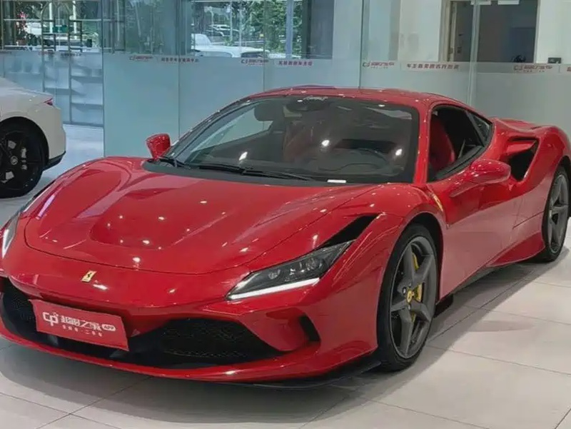 Ferrari F8
