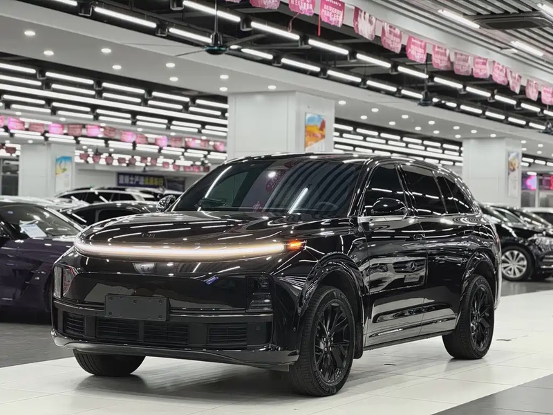 Li Auto L7