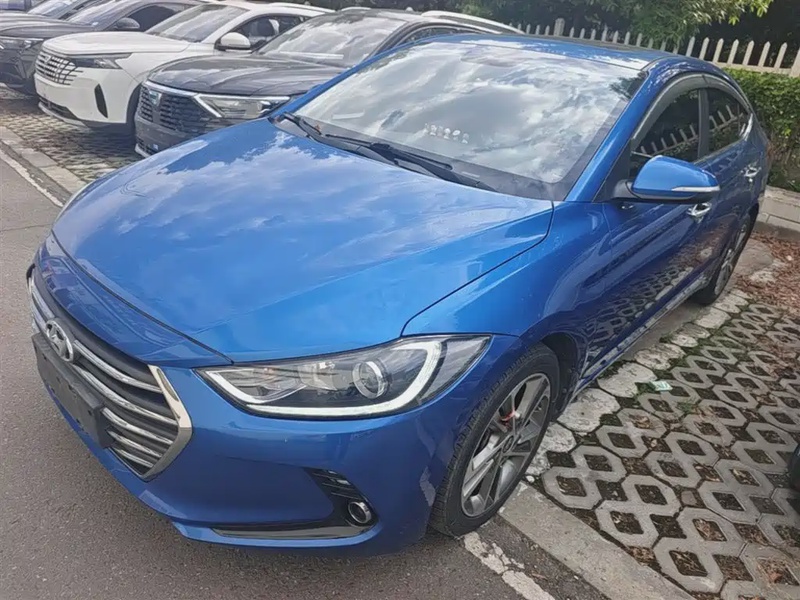 Hyundai Elantra