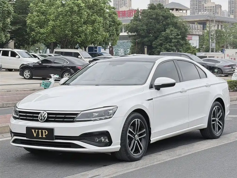 Volkswagen Lamando