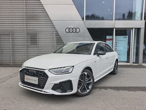 Audi A4 2023