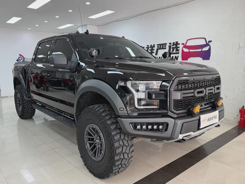 Ford F-150 Raptor