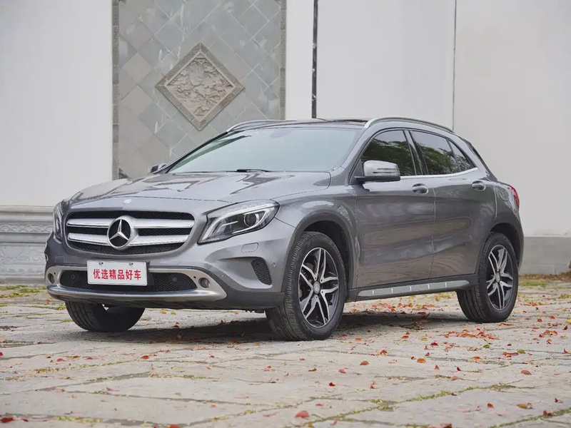 Mercedes-Benz GLA-Class