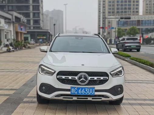 Mercedes-Benz GLA-Class 2023