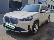 BMW iX1 2025