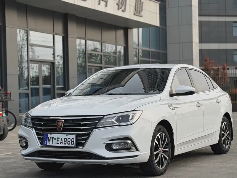Roewe i5