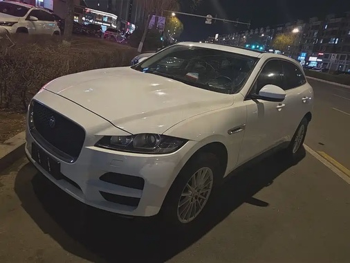 Jaguar F-Pace 2017
