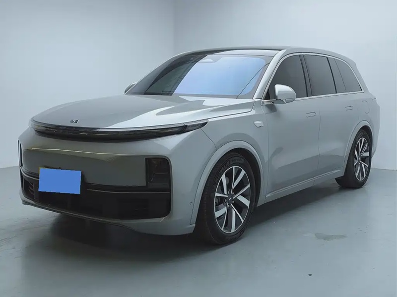 Li Auto L8
