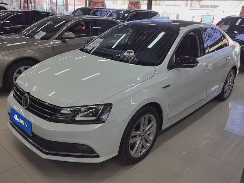 Volkswagen Sagitar