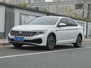 Volkswagen Sagitar 2022