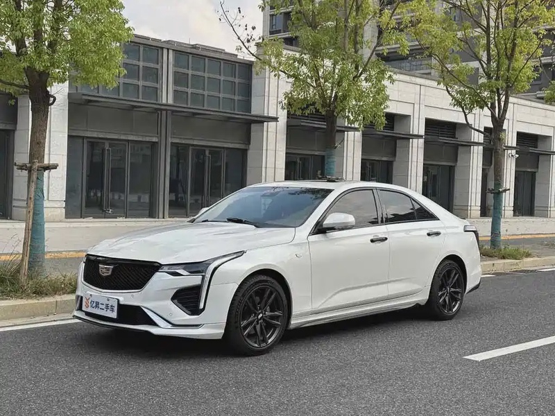 Cadillac CT4
