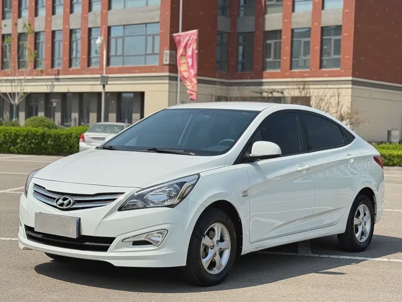 Hyundai Verna