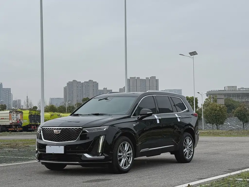 Cadillac XT6