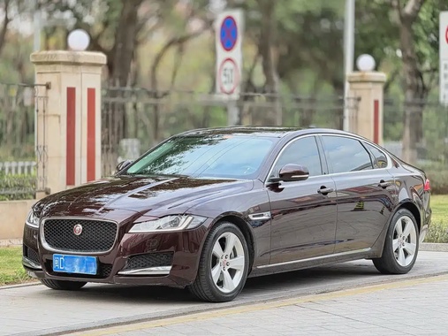 Jaguar XF 2020