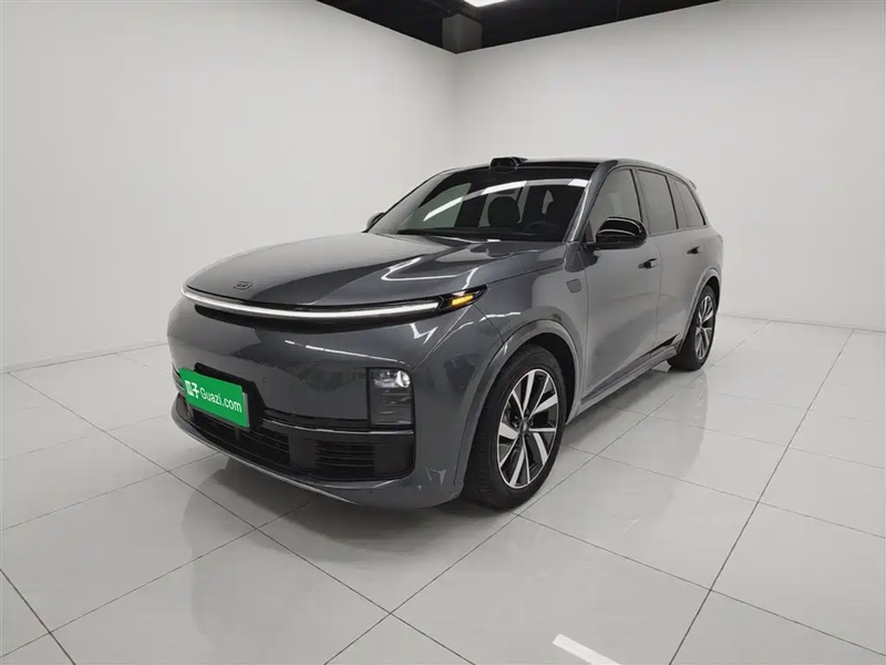 Li Auto L8
