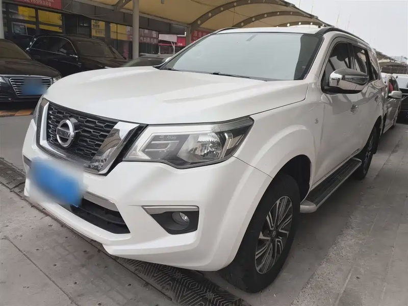 Nissan Terra