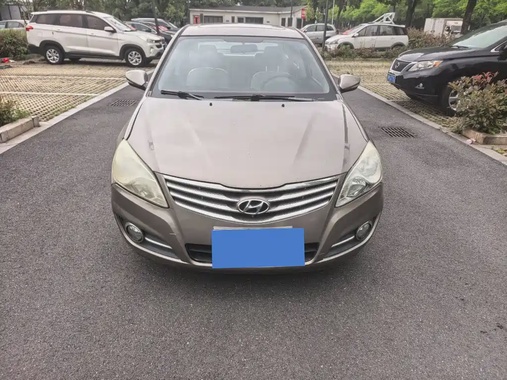 Hyundai Elantra 2013