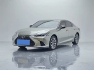 Lexus ES 2025
