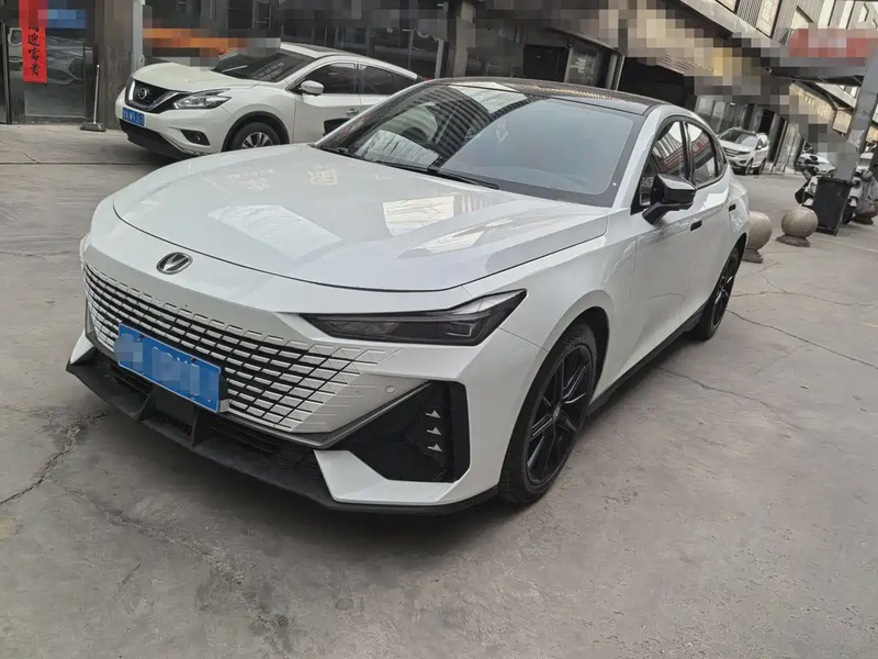 Changan UNI-V