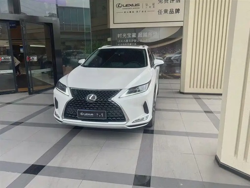 Lexus RX 2021