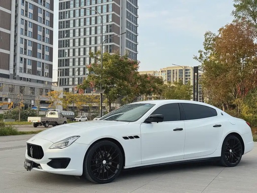 Maserati Quattroporte 2014