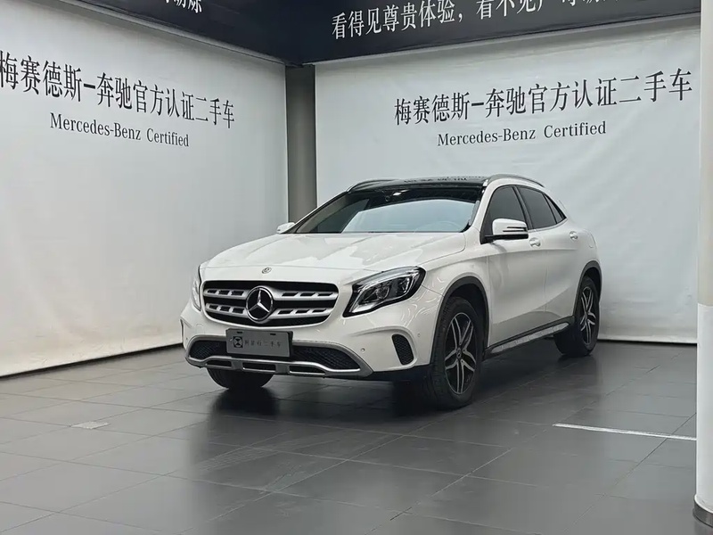 Mercedes-Benz GLA-Class