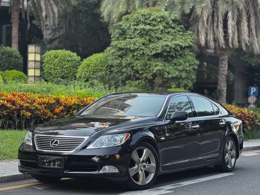 Lexus LS 2008