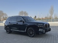 BMW X7 2024