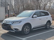 Mitsubishi Outlander 2018