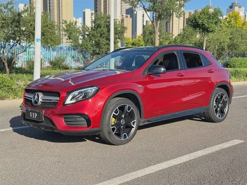 Mercedes-Benz GLA-Class