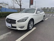 Infiniti Q70 2016