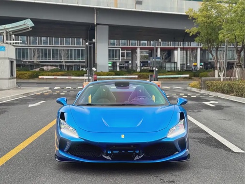 Ferrari F8 2021