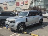 Land Rover Defender 2023