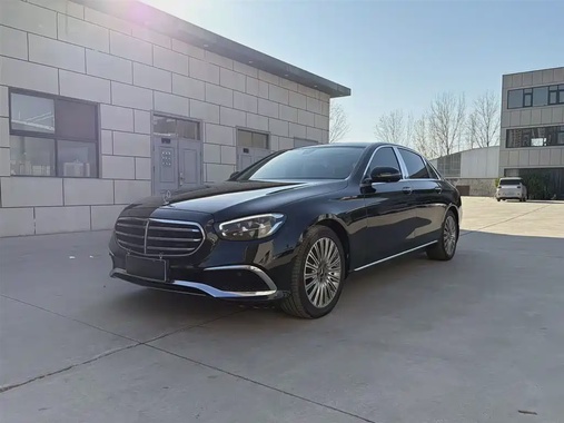 Mercedes-Benz E-Class 2022