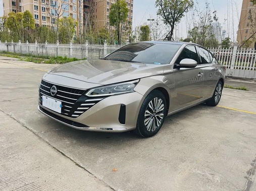 Nissan Teana 2023