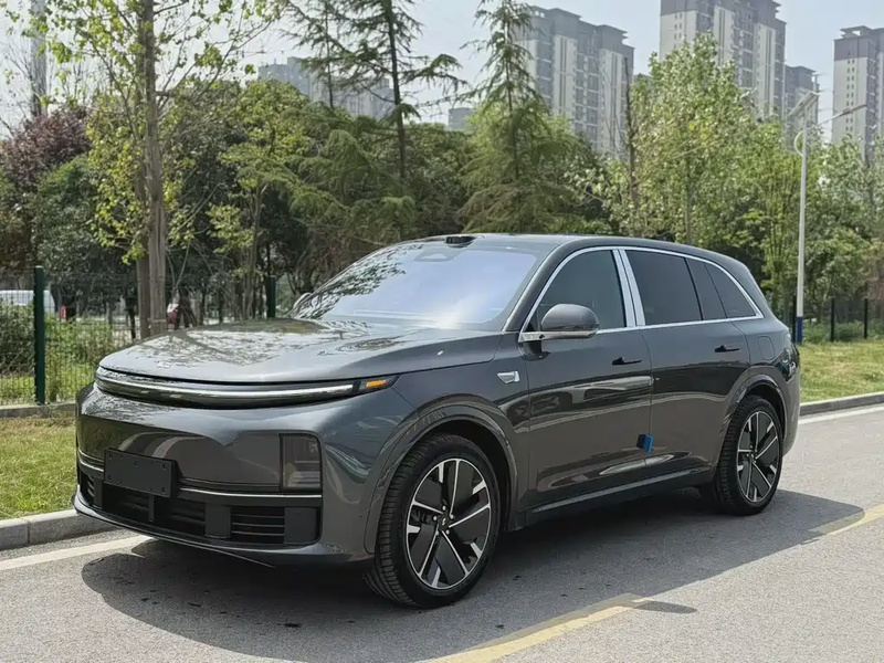 Li Auto L7